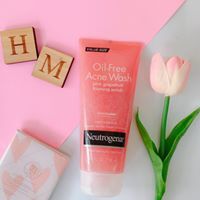 Sữa rửa mặt Neutrogena Oil-Free Acne Wash Pink Grapefruit Foaming Scrub 198ml