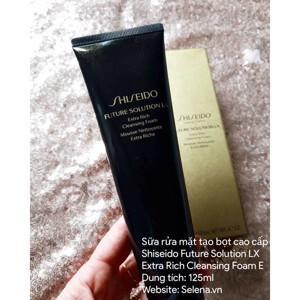 Sữa rửa mặt Shiseido Future Solution LX Extra Rich Cleansing Foam