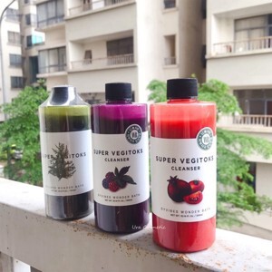 Sữa rửa mặt thải độc tố Byvibes Wonder Bath Super Vegitoks Cleanser 300ml