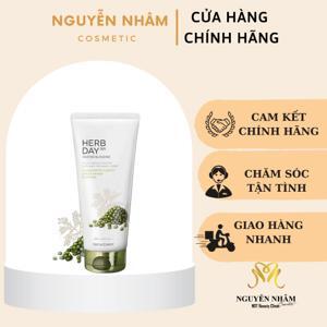 Sữa rửa mặt Thefaceshop Herb Day 365 Master Blending Facial Foaming Cleanser Mung Bean & Mugwort 170Ml