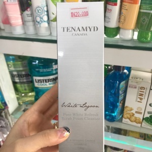 Sữa rửa mặt trắng da Tenamyd Pure White Refresh Scrub Foam Cleanser 120g