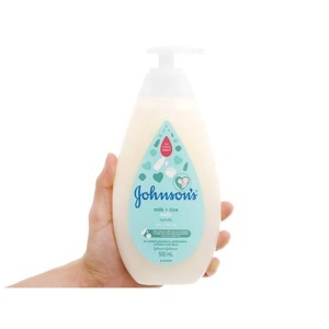 Sữa tắm cho bé Johnson's Baby chứa sữa và gạo 500ml
