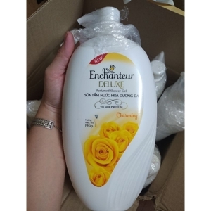 Sữa tắm Enchanteur Whitening Charming 650g