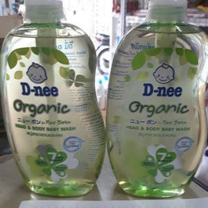 Sữa tắm gia đình chứa sữa D-Nee 800ml