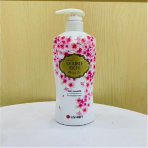 Sữa tắm hoa anh đào Double Rich Blooming Love 550g