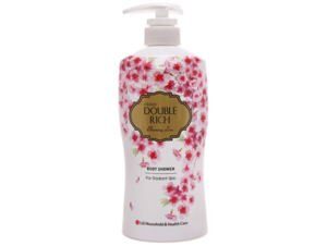 Sữa tắm hoa anh đào Double Rich Blooming Love 550g