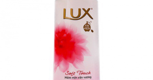 Sữa tắm mềm mịn LUX Soft Touch 530g