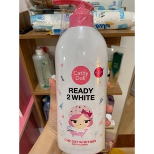 Sữa tắm trắng da Cathy Doll Ready 2 White One Day Whitener 450ml