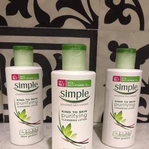 Sữa tẩy trang Simple Kind to Skin Purifying Cleansing Lotion