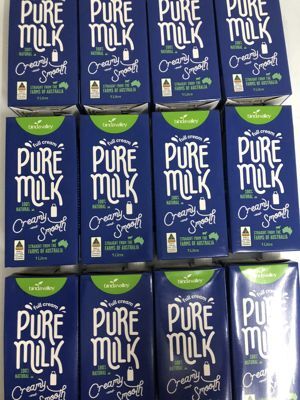 Sữa tươi nguyên kem không đường Pure Milk hộp 1 lít