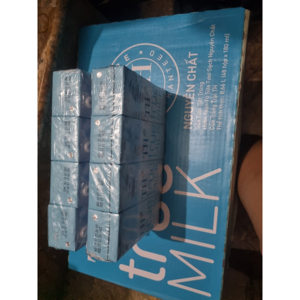 Sữa tươi TH True Milk ít đường 180ml x 48 hộp