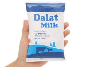 Sữa tươi tiệt trùng có đường Dalat Milk bịch 220ml