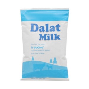 Sữa tươi tiệt trùng ít đường Dalat Milk bịch 220ml