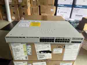 Switch Cisco C9200L-24P-4G-E