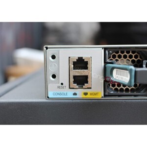 Switch Cisco Catalyst WS-C3850-24T-S - 24 ports