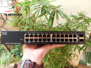 Switch Cisco SG95-24, 24-Port