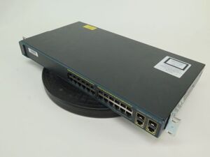 Switch Cisco WS-C2960-24TC-S 24 port