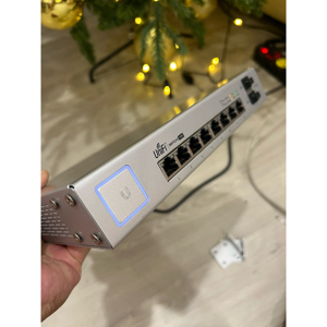 Switch UniFi US-8-150W - 8 port