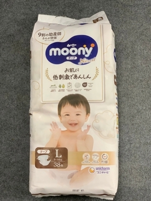 Tã dán Moony Natural L38 - 38 miếng (cho bé từ 9-14kg)