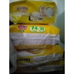 Tã quần Unidry size M 74 miếng (cho bé 6 - 11kg)