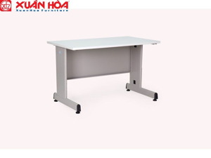 Bàn làm việc Xuân Hòa TAB-10-06I - chân sắt