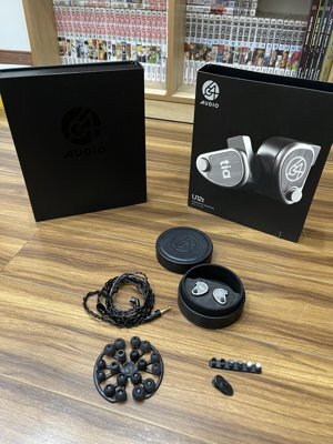 Tai nghe 64 Audio U12t