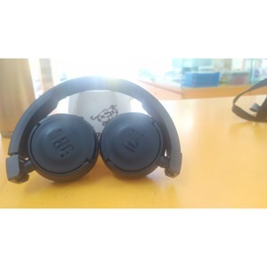 Tai nghe JBL T450BT