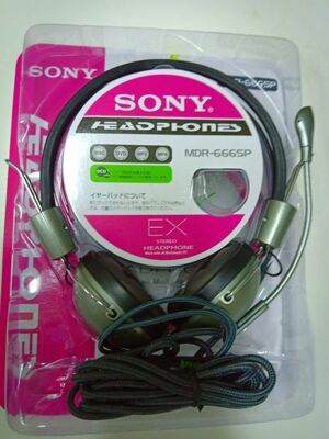 Tai nghe Sony MDR 666SP