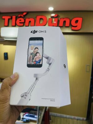 Tay cầm chống rung cho điện thoại DJI OM 5