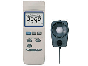 Thiết bị đo sáng LUTRON LX-1102