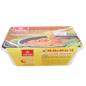 Thùng 18 khay mì xào bò sa tế Vifon 90g