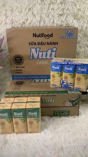 Thùng 36 bịch sữa đậu nành Nuti Canxi 200ml