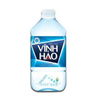 Thùng 4 chai nước khoáng Vĩnh Hảo 5 lít