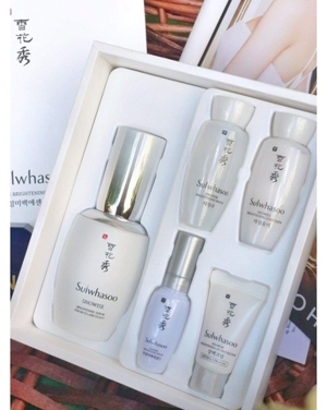 Tinh chất dưỡng trắng da Sulwhasoo Snowise Brightening 35ml