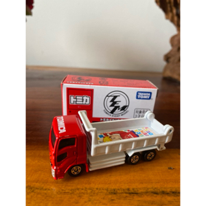 Mô hình xe Isuzu Giga Dump Tomy 746980