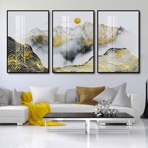 Tranh tròn tráng gương Núi Nghệ Thuật