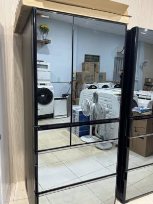 Tủ lạnh Hitachi Inverter 670 lít R-WX67J