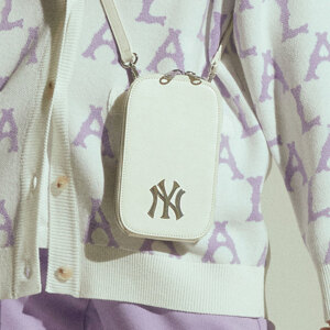 Túi MLB Mini neck pouch New York Yankees 32BGDN111