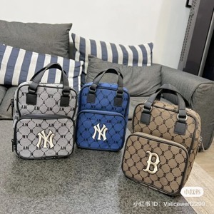 Túi MLB Monogram Diamond Jacquard Mini Backpack New York Yankees 3ABKS031N