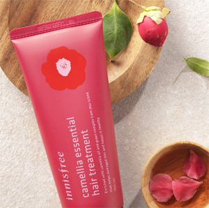 Ủ dưỡng tóc chiết xuất hoa trà Innisfree Camellia Essential Hair Treatment