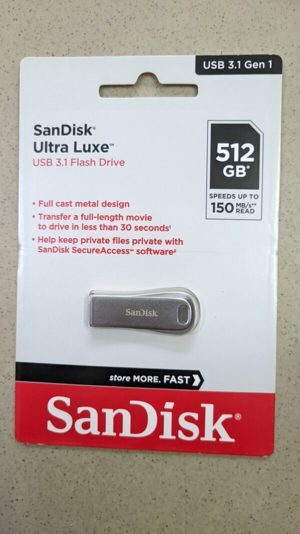 USB Sandisk Ultra Luxe CZ74 512GB