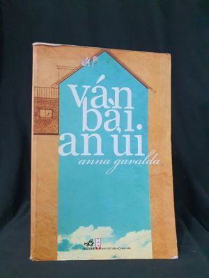 Ván bài an ủi - Anna Gavalada