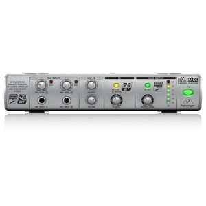 Vang Số Behringer MIX800