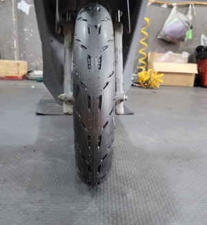 Vỏ Michelin Pilot Moto GP 90/80-14