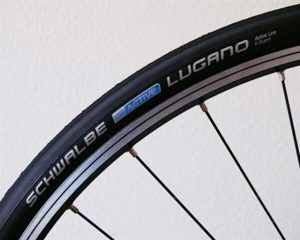 Vỏ xe đạp Schwalbe Lugano 700c