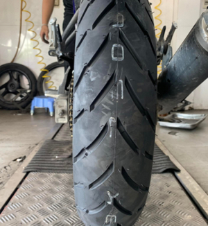 Vỏ xe Dunlop 130/70-17 D102A