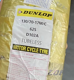 Vỏ xe Dunlop 130/70-17 D102A