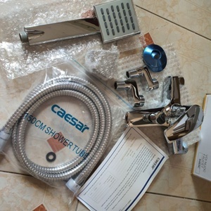 Vòi hoa sen tắm nóng lạnh Caesar S403C
