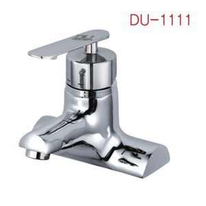 Vòi lavabo 3 lỗ nóng lạnh Daehan DU-1111