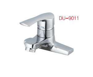 Vòi lavabo 3 lỗ nóng lạnh Daehan DU-9011